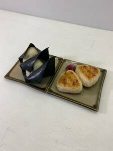 な040-1　食品サンプル　実物大　おにぎり(海苔付き)・焼おにぎり　業務用/店舗/飲食店/厨房