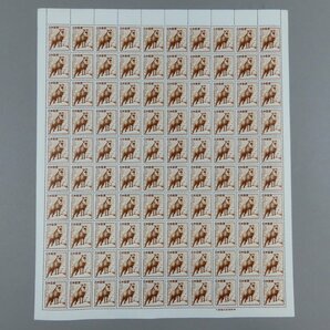 【切手0531】日本切手 かもしか 8円100面1シートの画像2