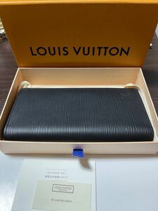 LV ポルトフォイユ・プラザ M60622