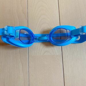 【訳あり】 ヤスダ スイミング ゴーグル 水中眼鏡 日本製ブルー 水泳 2回使用後クロゼット 子供 学生 惜しげなく使いたい方向け Swimming