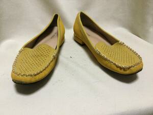 C1498 NOBLE PIED yellow group sneakers manner pumps 24,5.