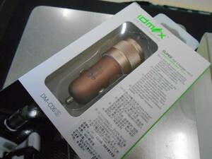 idmix QC2.0対応 急速充電器 2ポート USBソケット C06S PG USBシガーソケット 新品 SUPER Car Charger