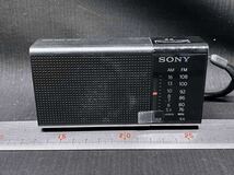 ▽Dc左148▼60 SONY ソニー FM/AM ラジオ ICF-P36 動作品 レトロ 当時物 保管品_画像2