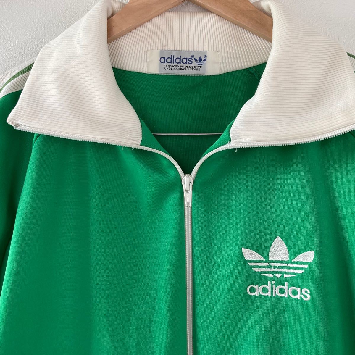 80s adidas descente ロゴ 白緑 ジャージ トラックジャケット-