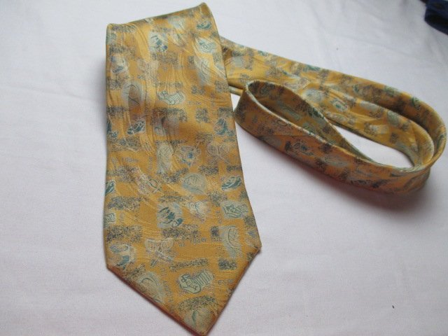 Z4361送料無料【日本製　ラケット　テニスシューズ】中古品ビジネスタイ★Yシャ