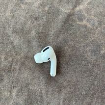 Apple純正 AirPods Pro 右　イヤホン MWP22J/A 右耳のみ　美品　ジャンク_画像1