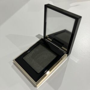 SUQQU トーンタッチアイズ 04 透墨 アイシャドウ