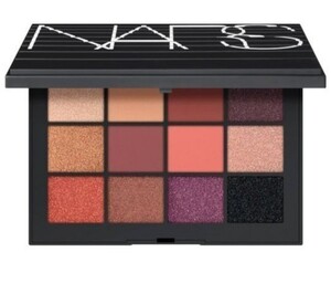 NARS エクストリームエフェクトアイシャドーパレット