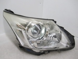 ●【即決有】 トヨタ アベンシス ZRT272W 前期 純正 右 ヘッドライト HID バラスト付 KOITO 05-13 (n059955)