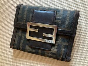 【USED】FENDI/フェンディ/ズッカ柄 折り財布/ウォレット/ 難あり