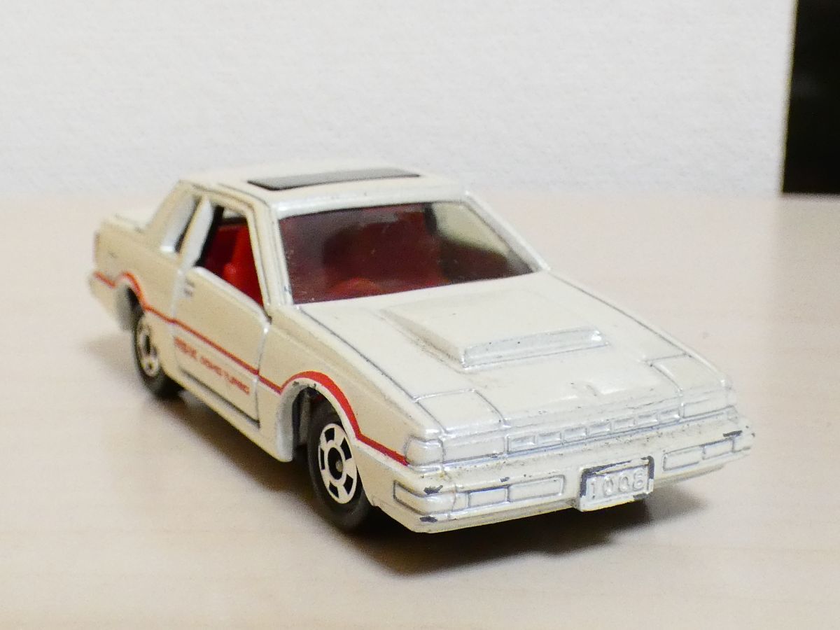 公式の店舗 トミカ黒箱 ヤフオク! -「トミカ黒箱シルビア」の落札相場