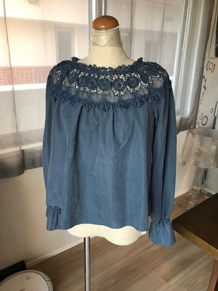 新品 レース ブラウス リュリュ トップス タグ付き