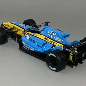 1/43 F1 Renault R25 2005 Fernando Alonso #5 ◆ 1位 2005 FIA F1 World Championship ◆ Mild Seven F1 Renault Team Spiritの画像3