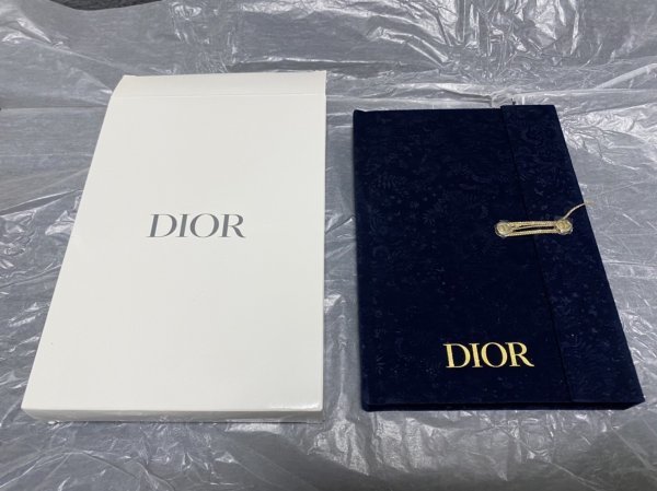 Dior 手帳の値段と価格推移は？｜28件の売買情報を集計したDior 手帳の 