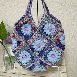 手編み!花モチーフバッググラニースクエア
