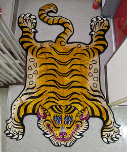 本物 シルク 特大XXXLサイズ 227cm チベタンタイガー ラグ チベット絨毯 チベットラグ ラグマット トラ チベタンラグ カーペット NIGO APE