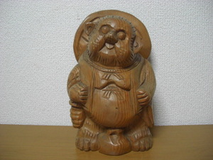 ◆北海道発◆日本の木彫◆タヌキ木彫り像◆ピノキオ作と思われる◆