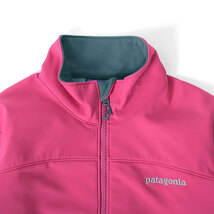 新品 patagonia パタゴニア フルジップ ソフトシェル アズジャケット 83395 XL ピンク レディース_画像3