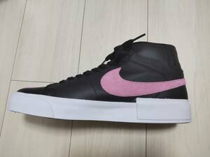 ★新品　NIKE SB ZOOM BLAZER MID EDGE L　★ナイキエスビー　ズームブレイザーミッドエッジ　★黒xピンク　★スケートボードに