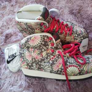 ナイキ NIKE レディース スニーカー Liberty コラボ シューレース２色 サイズ7 新品