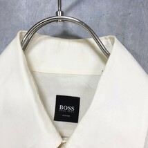 ◆お洒落な逸品◆ヒューゴボス HUGOBOSS ドレスシャツ Yシャツ 長袖シャツ コットン100％ ホワイト M メンズ K66 ｃ2711_画像3