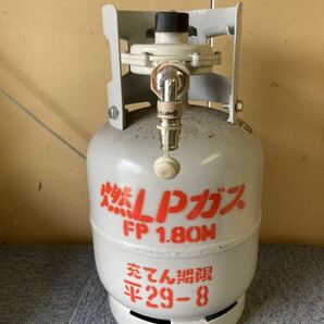 送料込み 5kプロパンガスボンベ レギュレータ付 ガス残有り 充填期限 平成29年 屋台 アウトドア