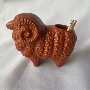 爪楊枝入れ ひつじ 陶器 置物
