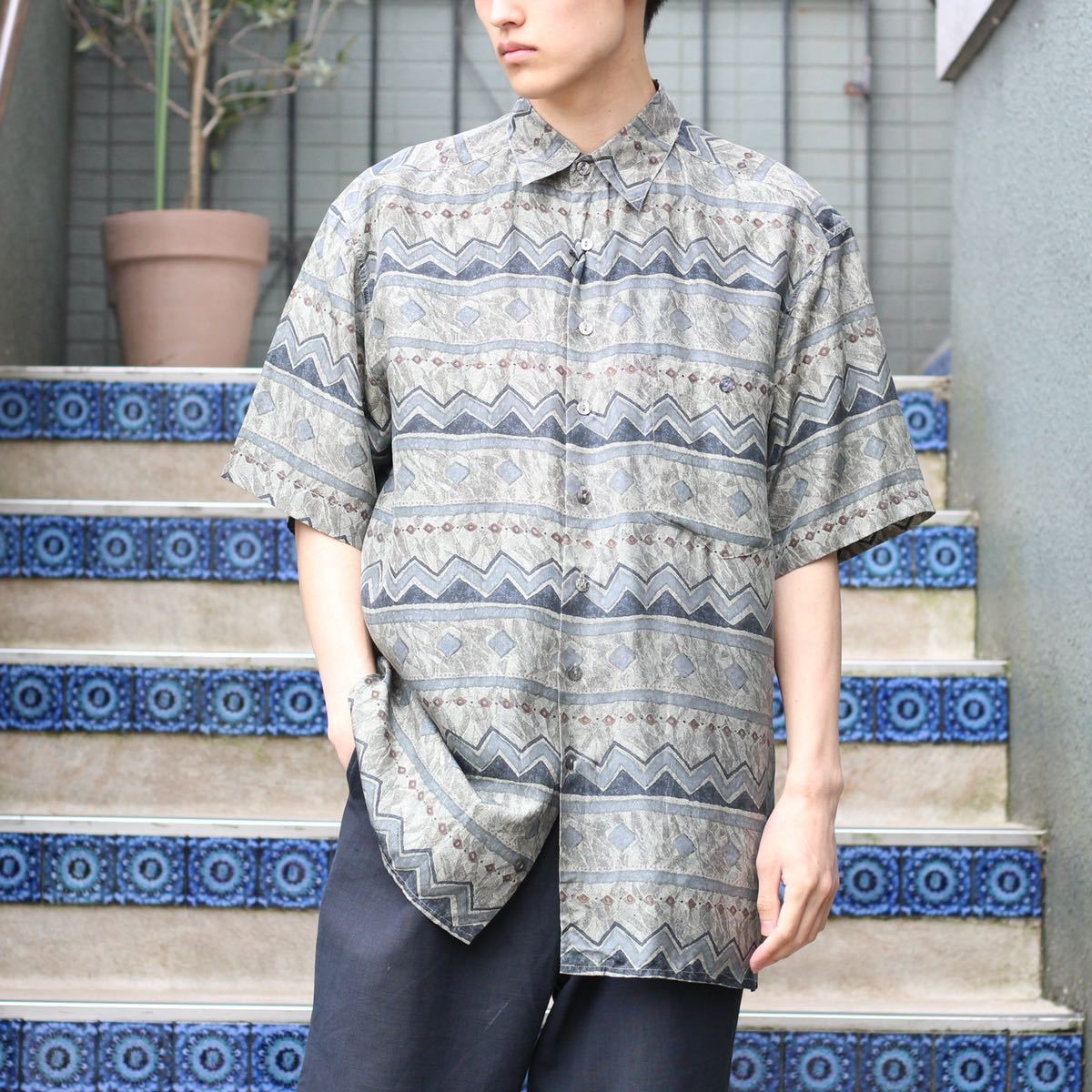 's USA VINTAGE PATTERNED ALL OVER DESIGN SHIRT年代アメリカ