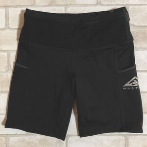 ナイキ トレイル 新品 ショートタイツ Mサイズ