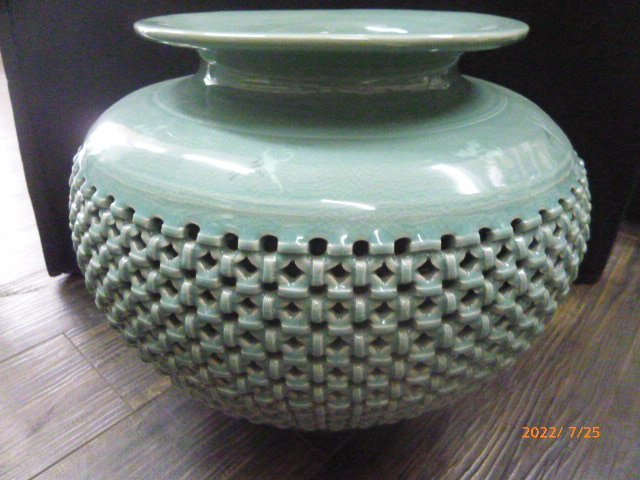 ヤフオク! -青磁 花瓶 透かし(中国、朝鮮半島)の中古品・新品・未使用 
