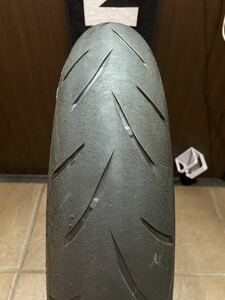 中古MCタイヤ BRIDGESTONE BATTLAX S21 120/70ZR17 ブリヂストン バトラックス ハイパースポーツ 120 70 17 0717 K2348