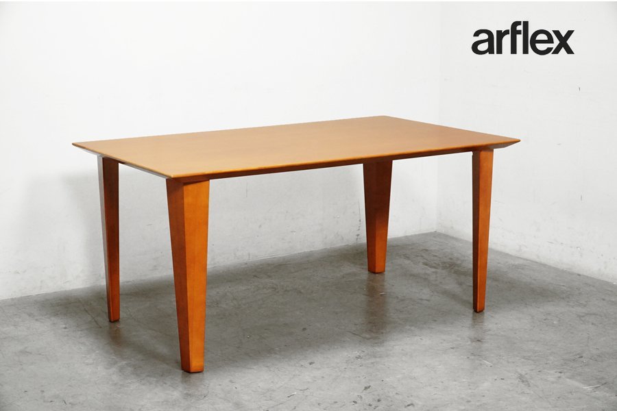 ヤフオク! -「ダイニング テーブル」(アルフレックス) (ブランド 上質 arflex コルサノ アドルフォ・ナタリーニ ダイニングテーブル 60万 ダイニングテーブル