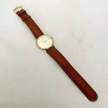 【ZODIAC】1970年代 ZODIAC　ゾディアック 手巻機械式　紳士用腕時計　ゴールドダイアル アンティークウォッチ 新革バンド 17石_画像8