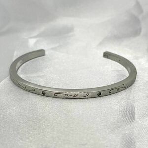 0.05 SILVER 刻印 ダイヤ ダイヤモンド 4粒 バングル シルバー レディース アクセサリー ブレスレット 装飾品