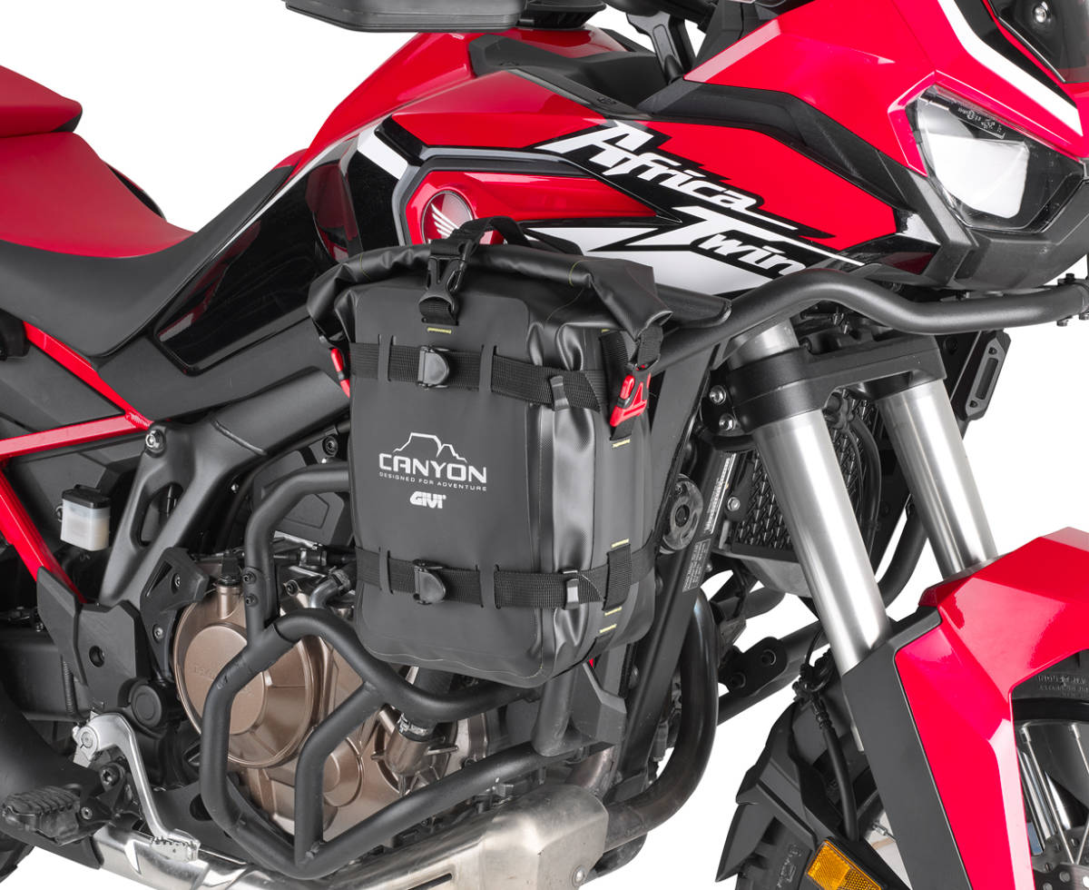 新品・2個セット】GIVI GRT722 防水エンジンガードバッグ 左右セット