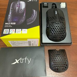 701301 Xtrfy M42 RGB ブラック 両手用 左右対称 超軽量 ゲーミングマウス