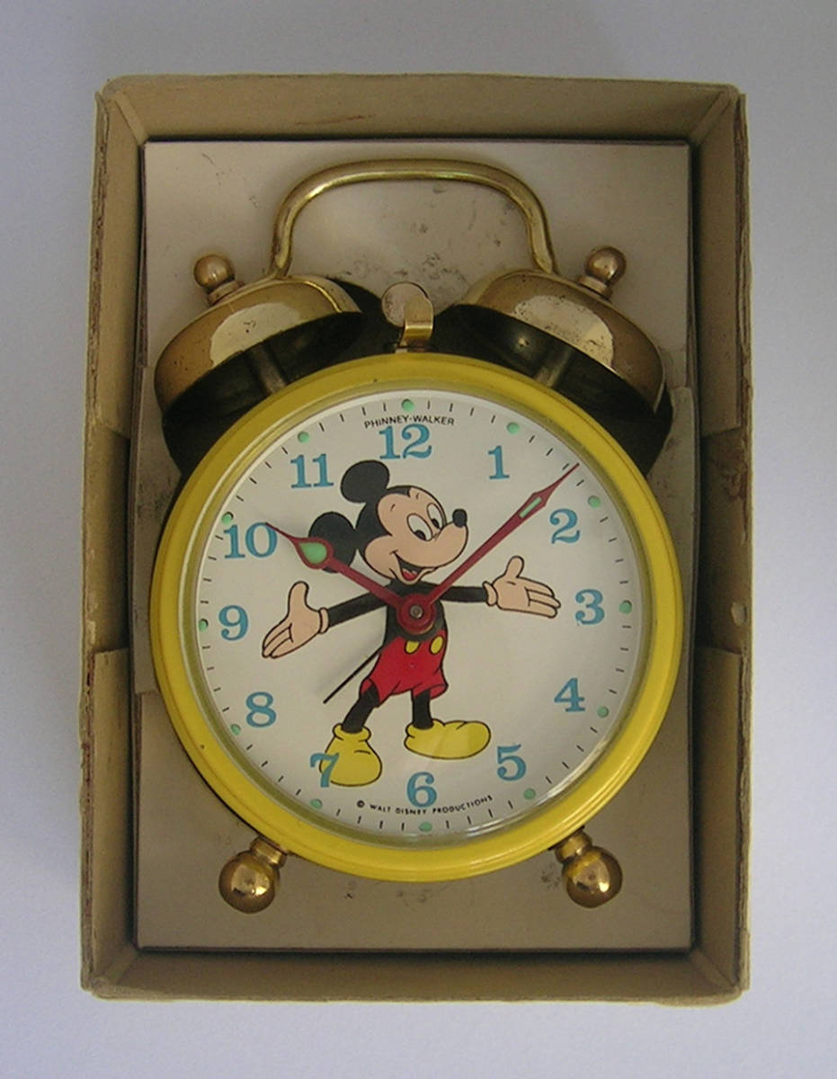 ヤフオク! -ミッキーマウス目覚まし時計の中古品・新品・未使用品一覧