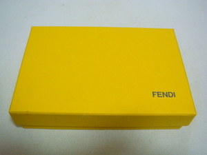 ほぼ未使用 フェンディ FENDI ジュエリー用 箱