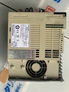 ff2355 安川電機　サーボドライブ　SGDS-08A01A 中古品