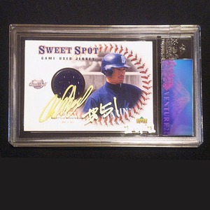 ◆世界限定1枚！【ICHIRO 直筆サイン】 ICHIRO 2001 UD Sweet Spot Game Used Jersey 「at Arizona Camp 3/Mar/2001」