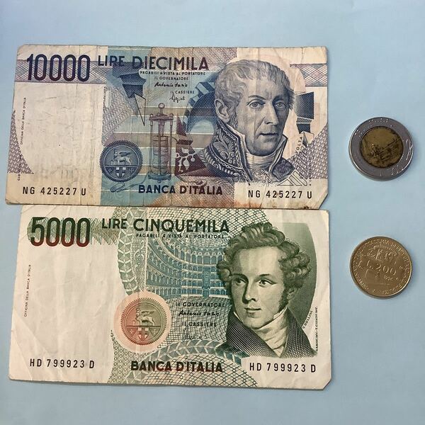 イタリアリラ紙幣　貨幣　旧通貨