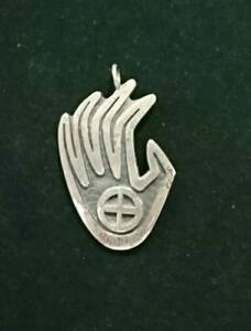  ho pi pendant top Indian jewelry sterling silver Hopi pendant