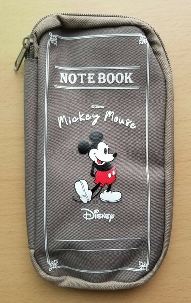MICKEY MOUSE クリアポーチ付き文具ケース