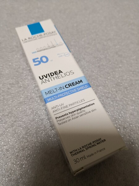 新品 敏感肌用 ラロッシュポゼ 化粧下地 無色タイプ 日焼け止め 30ml