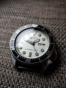 ★美品★絶版品★珍品★SEIKO セイコー ダイバー Ref.6458-600B ホワイト文字盤 クォーツ メンズ腕時計
