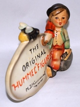 ドイツ ゲーベル社　フンメル人形＃１８７　ディスプレープラーク「陽気な放浪者」　TMK２　１９５０年_画像3