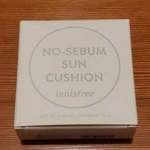 イニスフリー ノーセバム サンクッション SPF50+ PA++++ 14g (innisfree NO‐SEBUN SUN CUSHION SPF50+ PAa++++ 14g)