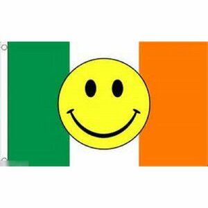 海外限定 国旗 アイルランド共和国 スマイリーフェイス ニコちゃん スマイルマーク 特大フラッグ