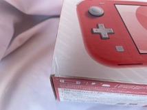 【美品】ニンテンドースイッチライト　コーラル　ピンク　Nintendo Switch Lite 箱、ACアダプタ付き 動作確認品　【１円スタート】_画像3
