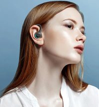 送料無料！グリーンカラー 高音質ワイヤレスイヤホン 片耳 ブルートゥースイヤホン Bluetooth 耳掛け式 長時間 HIFI音質 落下防止イヤホン_画像10